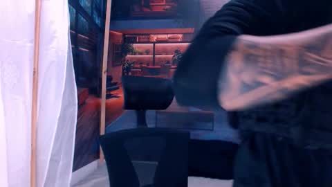 Romeo online show from October 25, 2025, 6:57 pm