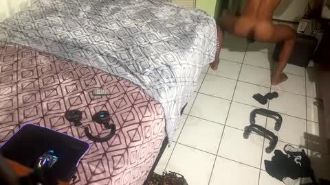 romeotyn online show from February 19, 2025, 12:33 pm