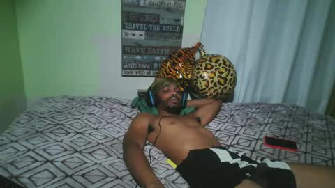 romeotyn online show from September 15, 2025, 11:49 pm