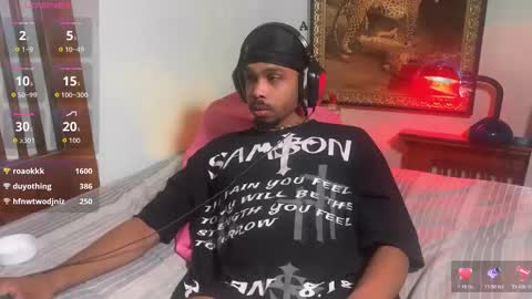 Snapshot of romeotyn chatting on February 1, 2026, 8:57 am romeotyn online show from February 1, 2026, 8:57 am