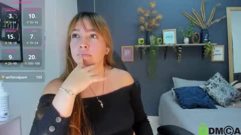 Snapshot of romi01_ chatting on October 31, 2025, 5:03 pm romi online show from October 31, 2025, 5:03 pm