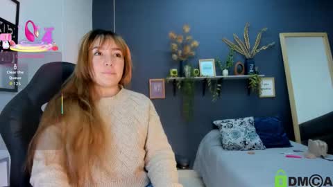 Snapshot of romi01_ chatting on November 16, 2025, 8:14 pm romi online show from November 16, 2025, 8:14 pm