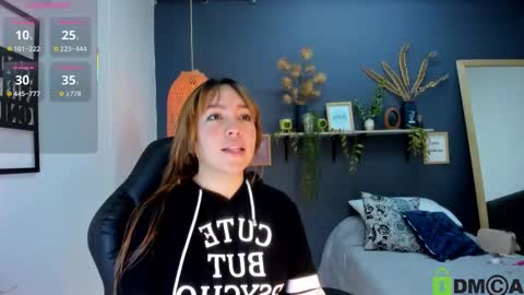 Snapshot of romi01_ chatting on November 17, 2025, 2:45 pm romi online show from November 17, 2025, 2:45 pm