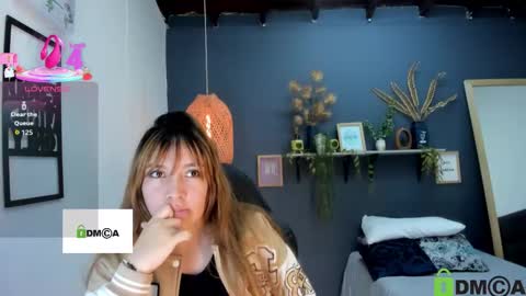 Snapshot of romi01_ chatting on November 30, 2025, 3:38 pm romi online show from November 30, 2025, 3:38 pm