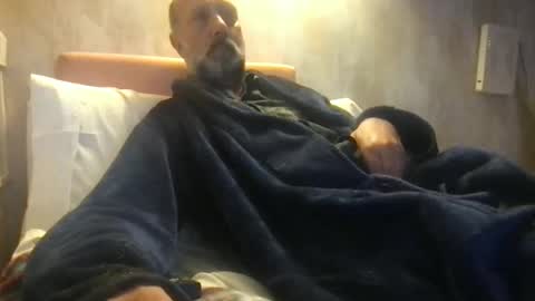 romulo123456777 online show from May 18, 2026, 4:29 am