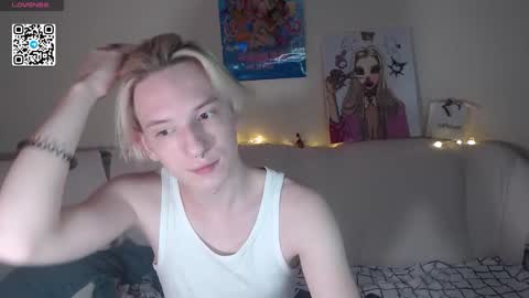 Snapshot of ron_vilss chatting on September 27, 2025, 6:40 am Ron online show from September 27, 2025, 6:40 am