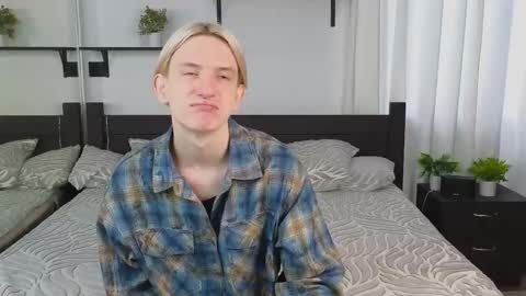 ron vilsx online show from September 18, 2025, 5:42 am