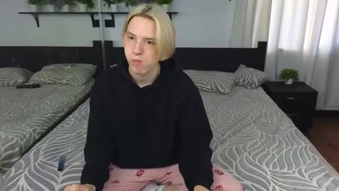 ron vilsx online show from November 15, 2025, 7:16 am