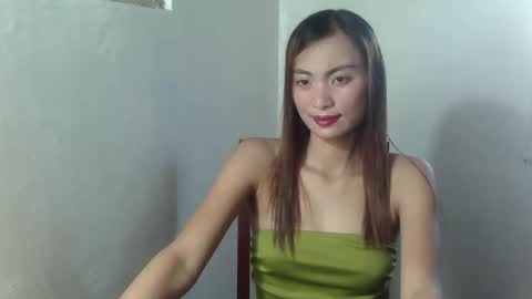Snapshot of rona_cumsterxxx chatting on May 21, 2026, 10:50 pm rona_cumsterxxx online show from May 21, 2026, 10:50 pm