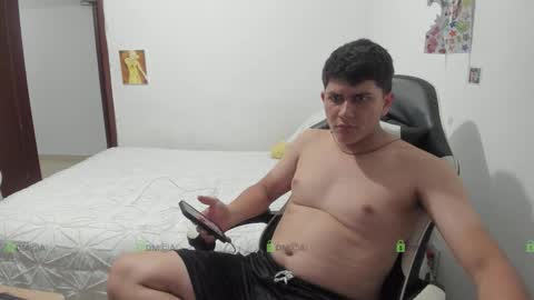 Snapshot of ronaldmq20 chatting on February 9, 2026, 3:43 am Ronaldo online show from February 9, 2026, 3:43 am