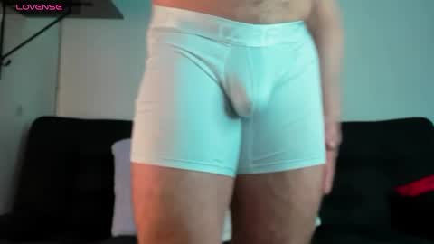 Snapshot of ronnie_fallout chatting on January 4, 2025, 6:51 pm Ronnie online show from January 4, 2025, 6:51 pm