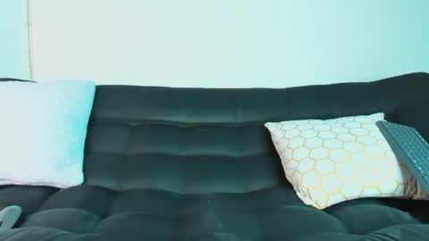 Ronnie online show from February 6, 2025, 9:49 pm