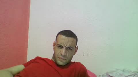 Snapshot of ronnispoto chatting on December 18, 2024, 12:32 am ronny online show from December 18, 2024, 12:32 am