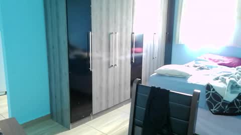 ronny online show from December 21, 2025, 3:41 pm