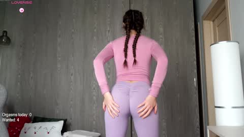 Snapshot of ronny_ponny chatting on January 8, 2026, 9:33 am RonnyPonny online show from January 8, 2026, 9:33 am