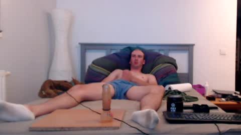 Alex online show from July 26, 2026, 9:43 pm