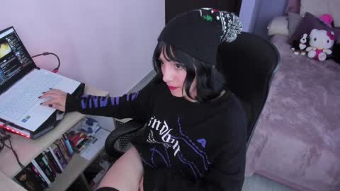 Twelve 3 Inst Twelve 312002 Twitter Room312 2002 online show from January 30, 2025, 6:54 pm