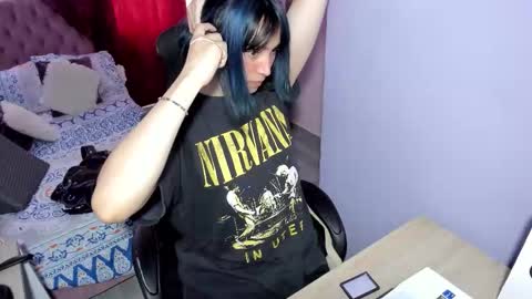 Snapshot of room312_ chatting on February 1, 2026, 5:22 pm Twelve 3 Inst Twelve 312002 Twitter Room312 2002 online show from February 1, 2026, 5:22 pm