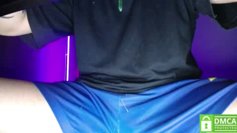 Snapshot of room_hot_x chatting on October 7, 2025, 12:41 am ken online show from October 7, 2025, 12:41 am