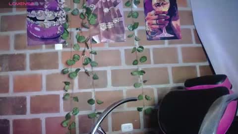 Snapshot of roos_veyker chatting on July 11, 2026, 7:22 am roos_veyker online show from July 11, 2026, 7:22 am