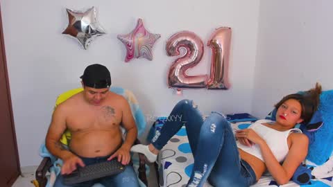 Snapshot of rooxxyy_ chatting on January 11, 2025, 11:46 pm online show from January 11, 2025, 11:46 pm
