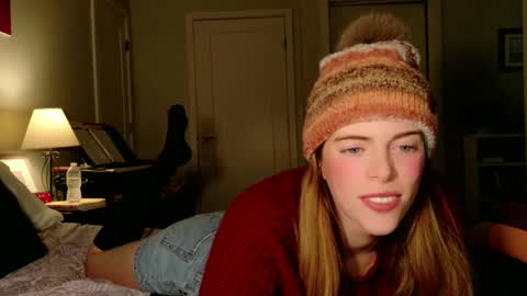 Snapshot of rose77782 chatting on December 13, 2024, 9:20 pm rose77782 online show from December 13, 2024, 9:20 pm