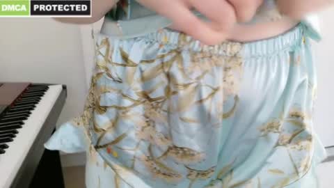 Snapshot of rose77782 chatting on January 13, 2025, 3:15 pm rose77782 online show from January 13, 2025, 3:15 pm