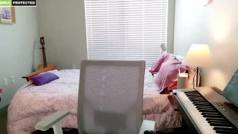 Snapshot of rose77782 chatting on February 5, 2025, 1:44 pm rose77782 online show from February 5, 2025, 1:44 pm