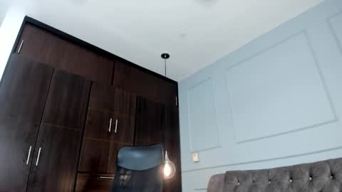 rose__monroe online show from November 14, 2025, 7:56 pm