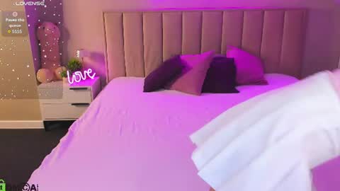Kimberlly online show from June 10, 2026, 11:13 pm