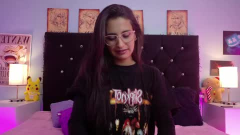Rose online show from May 13, 2026, 3:37 am