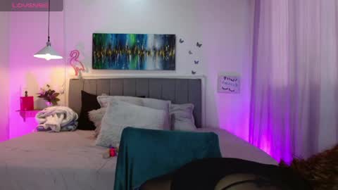 Snapshot of rose_thompson1 chatting on April 20, 2026, 1:25 pm Rose online show from April 20, 2026, 1:25 pm