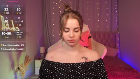 Snapshot of roseallan chatting on February 7, 2025, 8:01 am Rose online show from February 7, 2025, 8:01 am