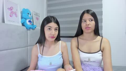 Rose y Miah online show from October 26, 2025, 3:45 am