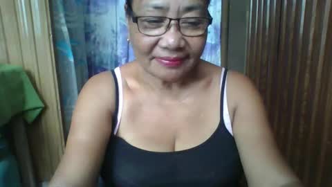 rosebelle66 online show from October 15, 2025, 4:12 am