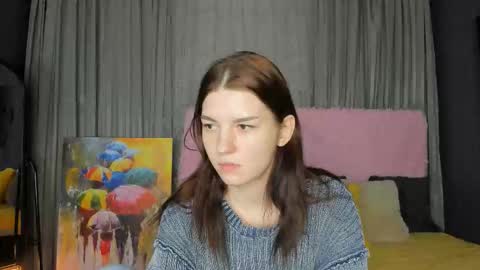 Snapshot of roseblanche2k chatting on February 8, 2026, 11:08 pm Florin online show from February 8, 2026, 11:08 pm