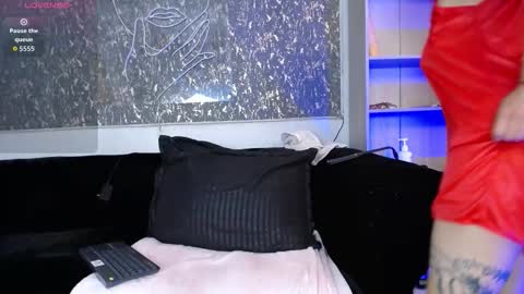 Snapshot of roseconor_ chatting on January 13, 2026, 3:23 am ROSE online show from January 13, 2026, 3:23 am