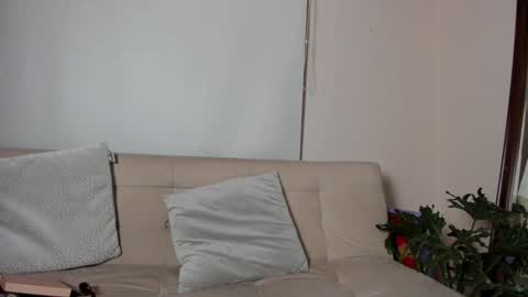 Lyla OF roselinedior online show from December 31, 2024, 2:47 pm