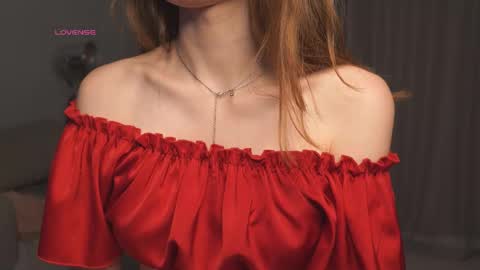 Elsa online show from December 20, 2025, 3:41 pm