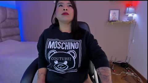 Snapshot of roselyn_caprice chatting on October 11, 2025, 9:19 am roselyn online show from October 11, 2025, 9:19 am