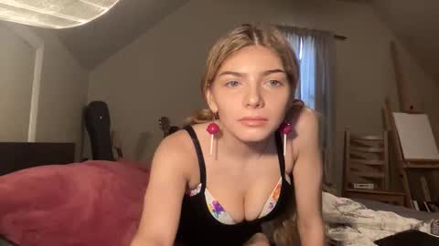 Rose Metal 3 online show from March 21, 2026, 5:27 pm