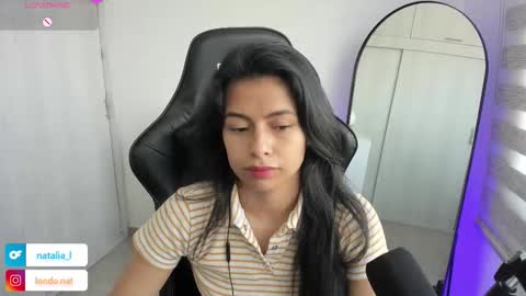 Snapshot of roseparis chatting on January 9, 2026, 3:04 pm Nat online show from January 9, 2026, 3:04 pm