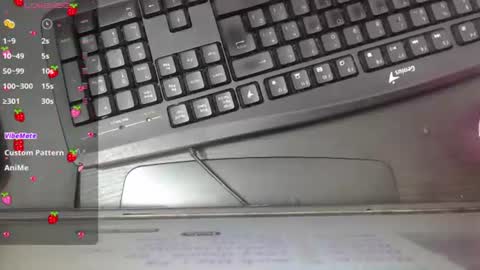 roses_liittle_ online show from June 24, 2026, 1:26 am