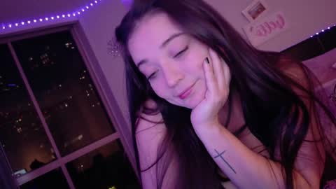 Snapshot of rosetaylorla chatting on December 18, 2024, 6:43 am Rose Taylor online show from December 18, 2024, 6:43 am
