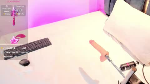 Rose online show from February 9, 2025, 8:54 am