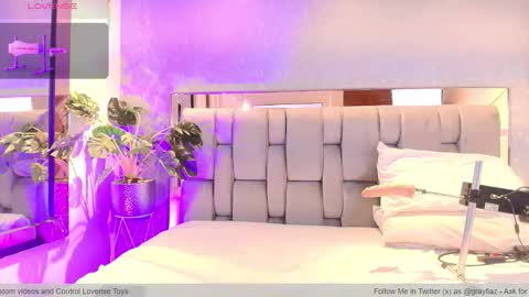 Snapshot of rosetemple chatting on February 4, 2026, 5:24 am Rose online show from February 4, 2026, 5:24 am