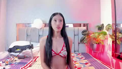 Snapshot of rosetemple chatting on February 15, 2026, 5:04 am Rose online show from February 15, 2026, 5:04 am