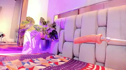 Snapshot of rosetemple chatting on February 21, 2026, 5:30 am Rose online show from February 21, 2026, 5:30 am