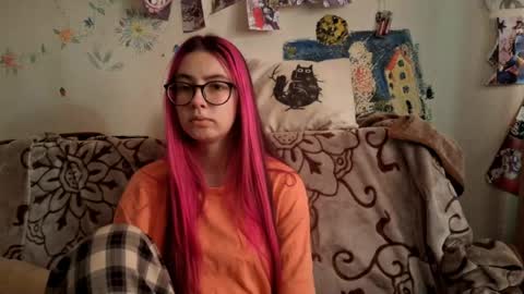 Snapshot of rosettahadges chatting on April 13, 2026, 8:53 am Amlija online show from April 13, 2026, 8:53 am