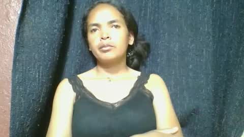 rosia685234 online show from April 10, 2026, 3:23 am